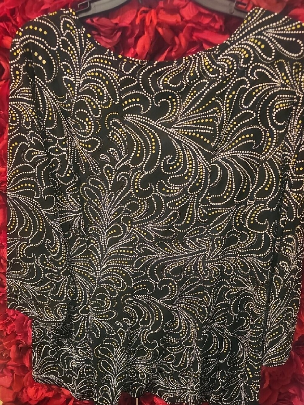 C Est. 1946 Black Blouse with White & Yellow Dot Swirl Raised Print Size Xlarge - Picture 7 of 8